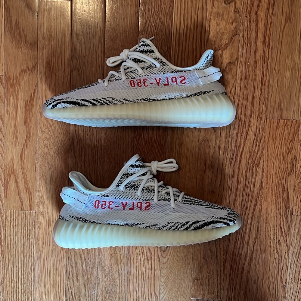 Yeezy Boost V2 Zebra